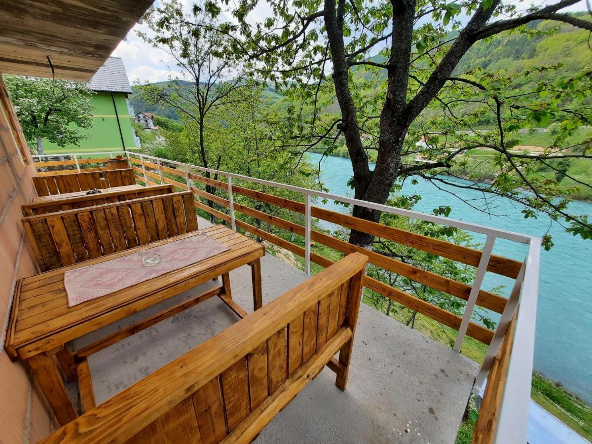 Apartmani Vila Na Drini Foca Kültér fotó