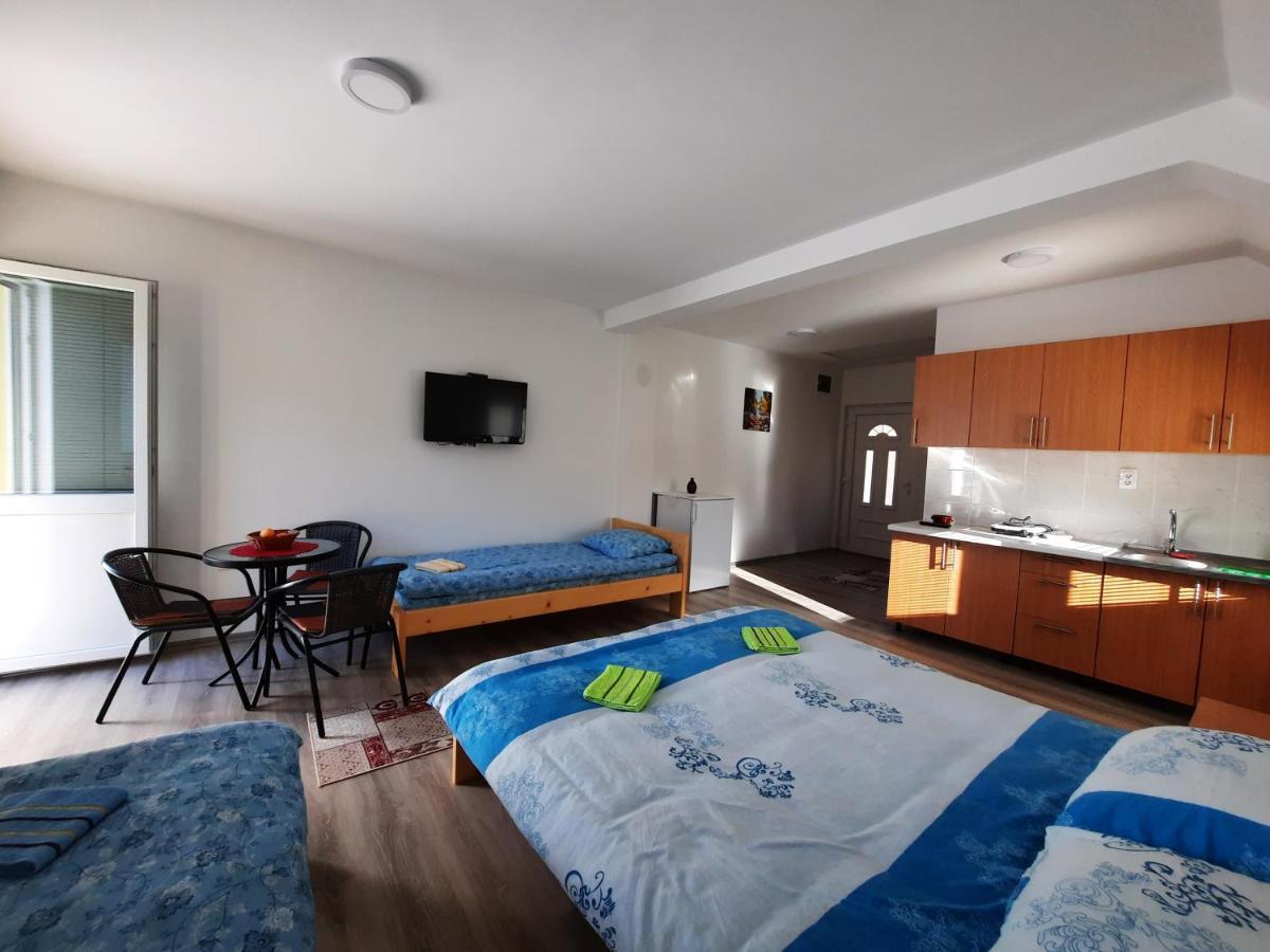 Apartmani Vila Na Drini Foca Kültér fotó