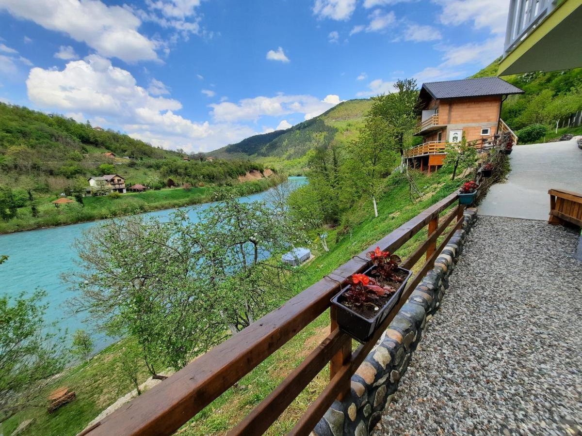 Apartmani Vila Na Drini Foca Kültér fotó
